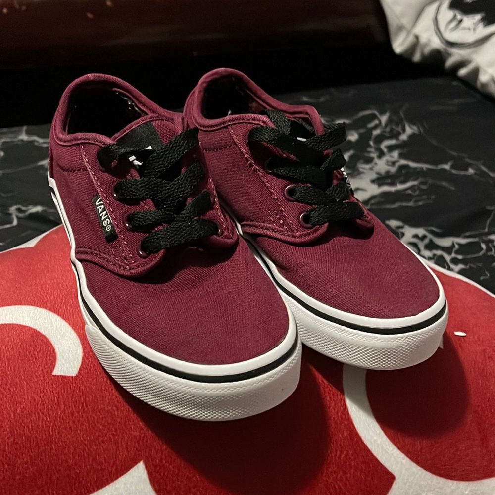 Atwood(canvas) Oxblood vans 🩸